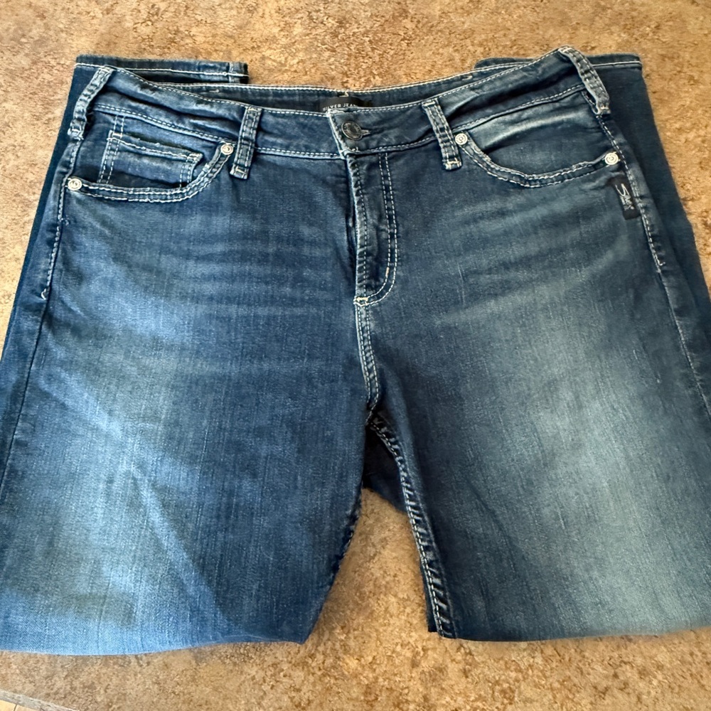 Silver crop jeans size 32/24